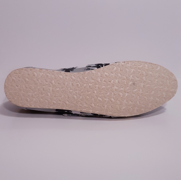 TOMS Grey Palm Trees - Picture 3 of 4